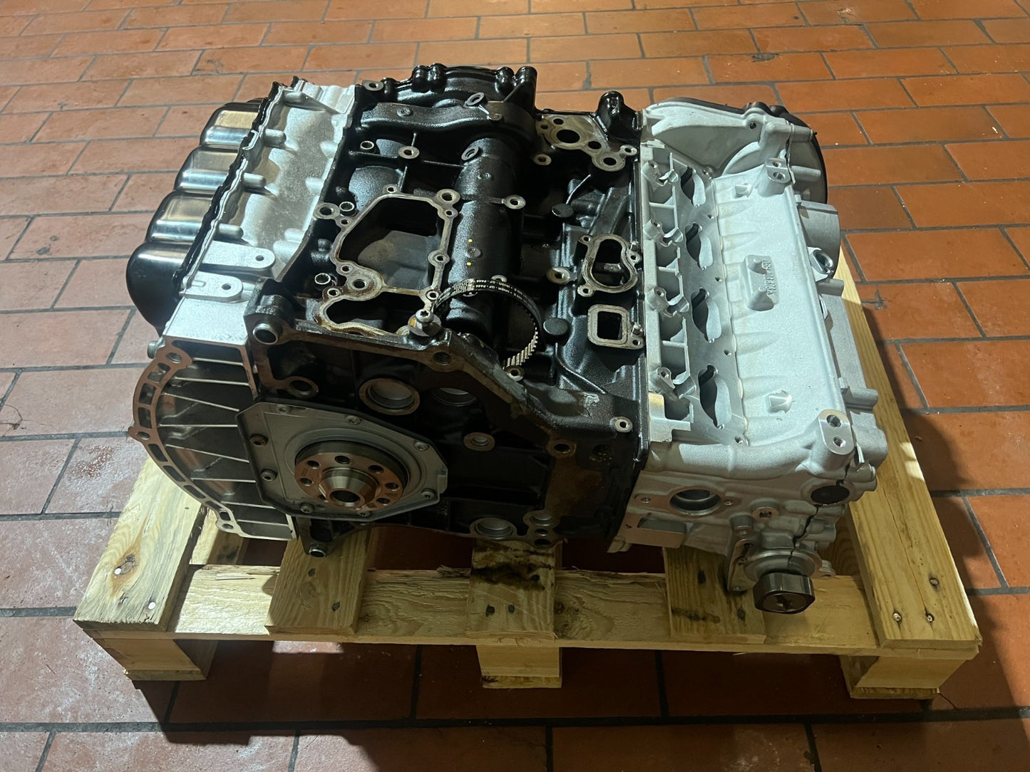 BWA VW Golf Audi A3 Passat 2.0 GTI TFSI Motor 147kW 200PS